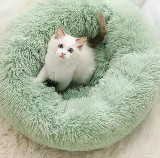 Fluffy Donut Dog and Cat Bed - Paw Loverly